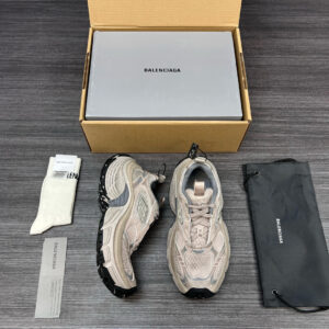 발렌시아가 6XL 스니커즈 815853-9 - 이미지 3