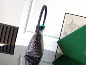 Alternative view of 고야* 보헴 호보백 미니 네이비
