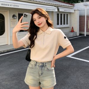 몽클레어 반집업 로고 패치 반팔 폴로 티셔츠 YP2049-2 - 이미지 3