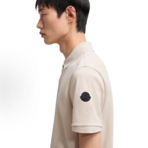 몽클레* 로고 패치 지퍼 카라 반팔 폴로 티셔츠 YP424 - 이미지 5