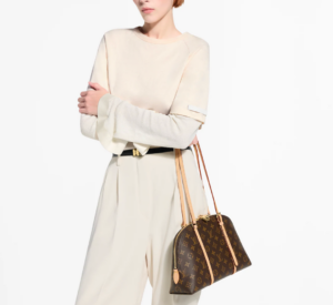 Alternative view of 루이비* 스콰이어 모노그램 숄더백 M28951