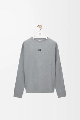 로에* 아나그램 자수 크루넥 긴팔 티셔츠 1687006-A30