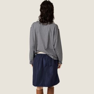 미우미* 로고 패치 스트라이프 긴팔 티셔츠 66ST8983 - 이미지 3